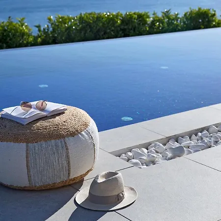Casa Assisi Luxury New With Private Pool فيلة Plateies