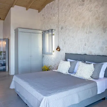 Casa Assisi Luxury New With Private Pool فيلة *